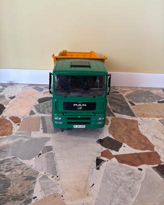 Camion Bruder Ribaltabile