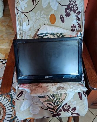 tv sansung + staffa