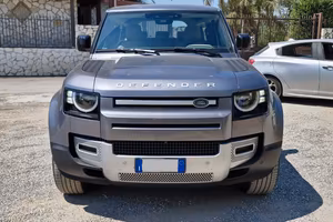 Land Rover Defender 90 Hard Top 3.0d i6 awd 200cv