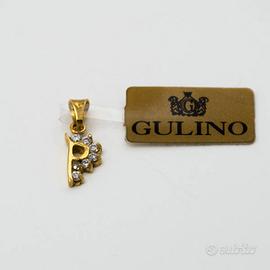 Ciondolo iniziale in oro giallo 18 kt"P" E.2401