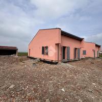 CASA SEMINDIPENDENTE A SAN GIOVANNI IN PERSICETO