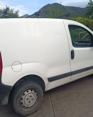 Peugeot Bipper 1.4 HDi (2009) – Pronto al lavoro