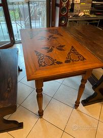 Svuoto casa! Mobili,piante,tavoli,sedie e altro.