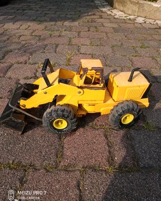 Escavatore TONKA giocattolo