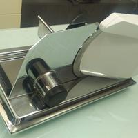 Affettatrice in acciaio