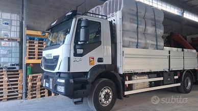IVECO TRAKKER 