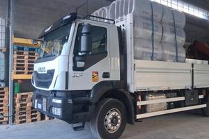 IVECO TRAKKER 