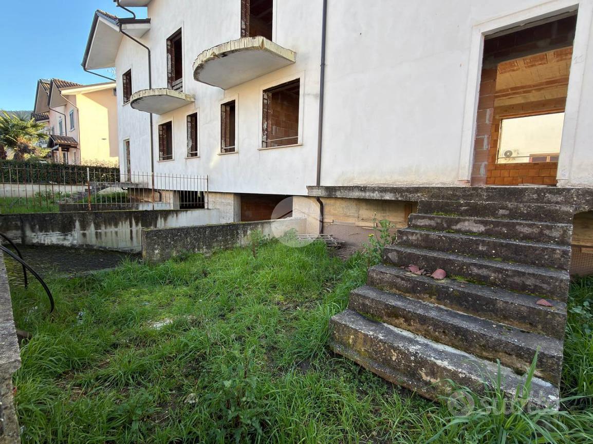 House in Vairano Patenora, Caserta - Altro