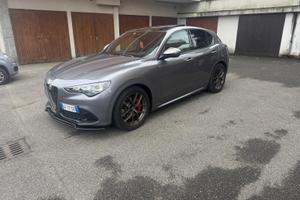 ALFA STELVIO 2.2 210CV veloceTI Q4