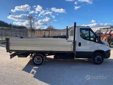 IVECO 35C14N ANNO EURO VI KM 284570 CON CASSO