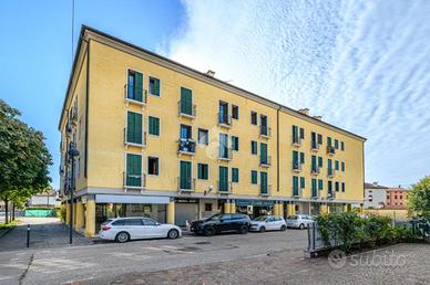 2 LOCALI A MONTECCHIO MAGGIORE