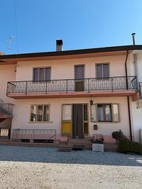 Casa in linea a lestans