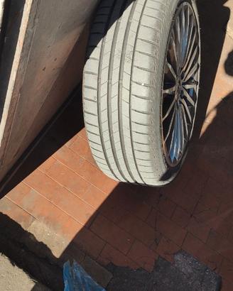 Gomme 225 40 19
