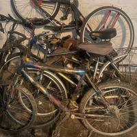 Bici stok 10pz. tra bici e telai