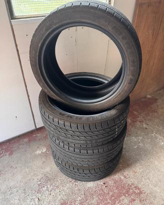 GOMME AUTO