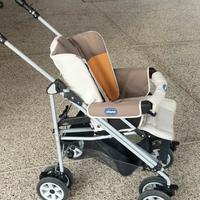 Passeggino chicco leggero
