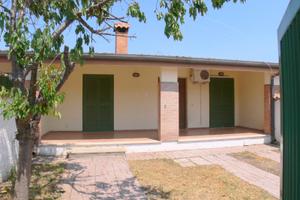 Villa a schiera unico livello Casal Palocco