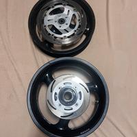 Buell, cerchioni per telaio a traliccio.