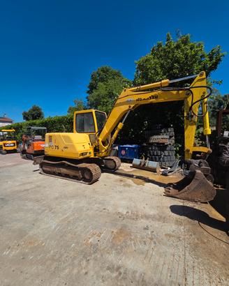 Minescavatore usato Komatsu Pc 75r