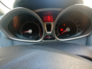 Macchina benzina e GPL