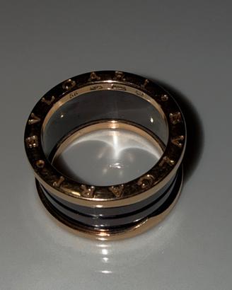 Anello Bulgari B.zero1 in oro rosa 18 kt e ceramic