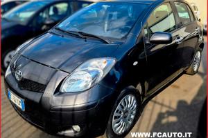 Toyota Yaris 1.3 5P Sol