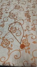 Collana con fiore