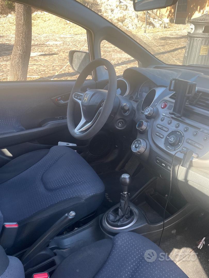 Honda Jazz 2009 photo 3
