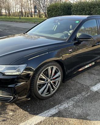 Audi a6avant quattro 4.0 s line