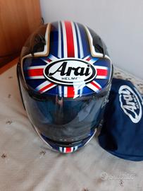 Casco Arai Viper GT,  come nuovo 390 euro.