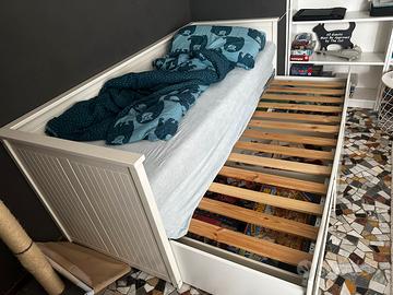 Divano letto con cassetti