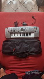 pianola Casio SA-75 +custodia+alimentatore