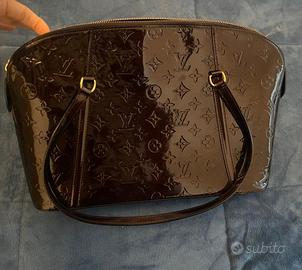 Louis Vuitton Avalon Zipped Monogram Vernis Amaran