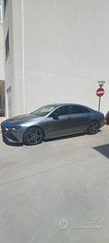 MERCEDES CLA 200 d AMG LINE PREMIUM