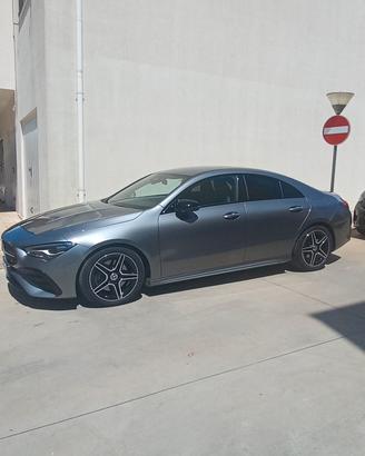 MERCEDES CLA 200 d AMG LINE PREMIUM