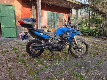BMW F800GS blu