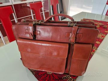 Cartella professionale in vera pelle color cuoio