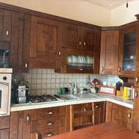cucina compresa di elettrodomestici  inclusa lavas