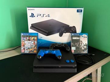 PS4 slim con joystick + giochi