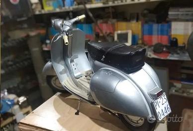 Vespa Modellino Hascette