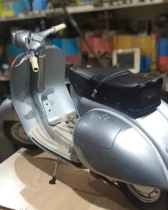 Vespa Modellino Hascette