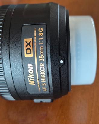 obiettivo Nikon AF-S DX NIKKOR 35mm f/1.8G