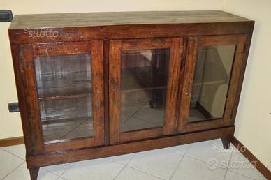 Credenza stile etnico