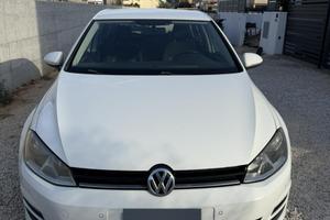 Volkswagen Golf 7, anno 2014 buonissime condizioni