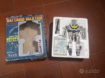 Robot giocattolo Battroid Valkyrie