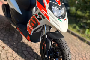 Scooter Aprilia Sr Motard 50cc