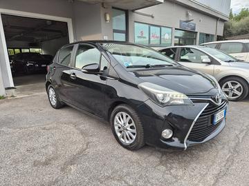 Toyota Yaris 1.0 5 porte Lounge POCHISSIMI KM!!!!!