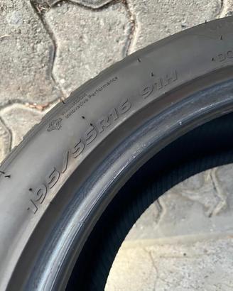 Gomme invernali quasi nuove