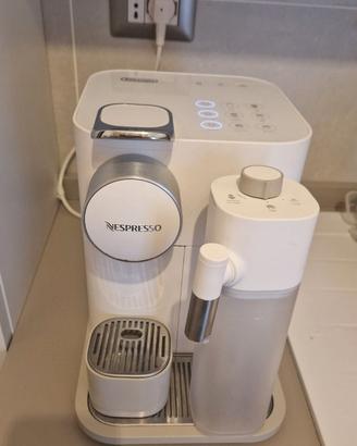 De Longhi NESPRESSO Gran Lattissima