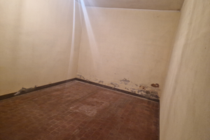 Garage e cantina a Gropparello